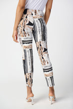 Load image into Gallery viewer, Joseph Ribkoff Crop Pant - Style 241265
