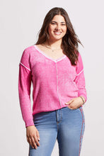 Load image into Gallery viewer, Tribal Sweater - Style 53940
