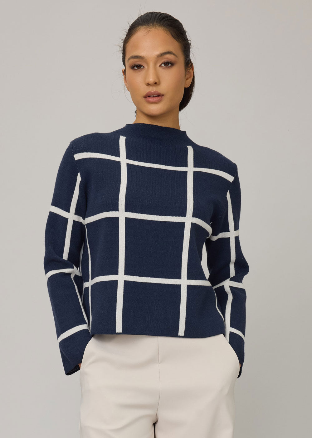 Pistache Check Neck Sweater Style - Y9381