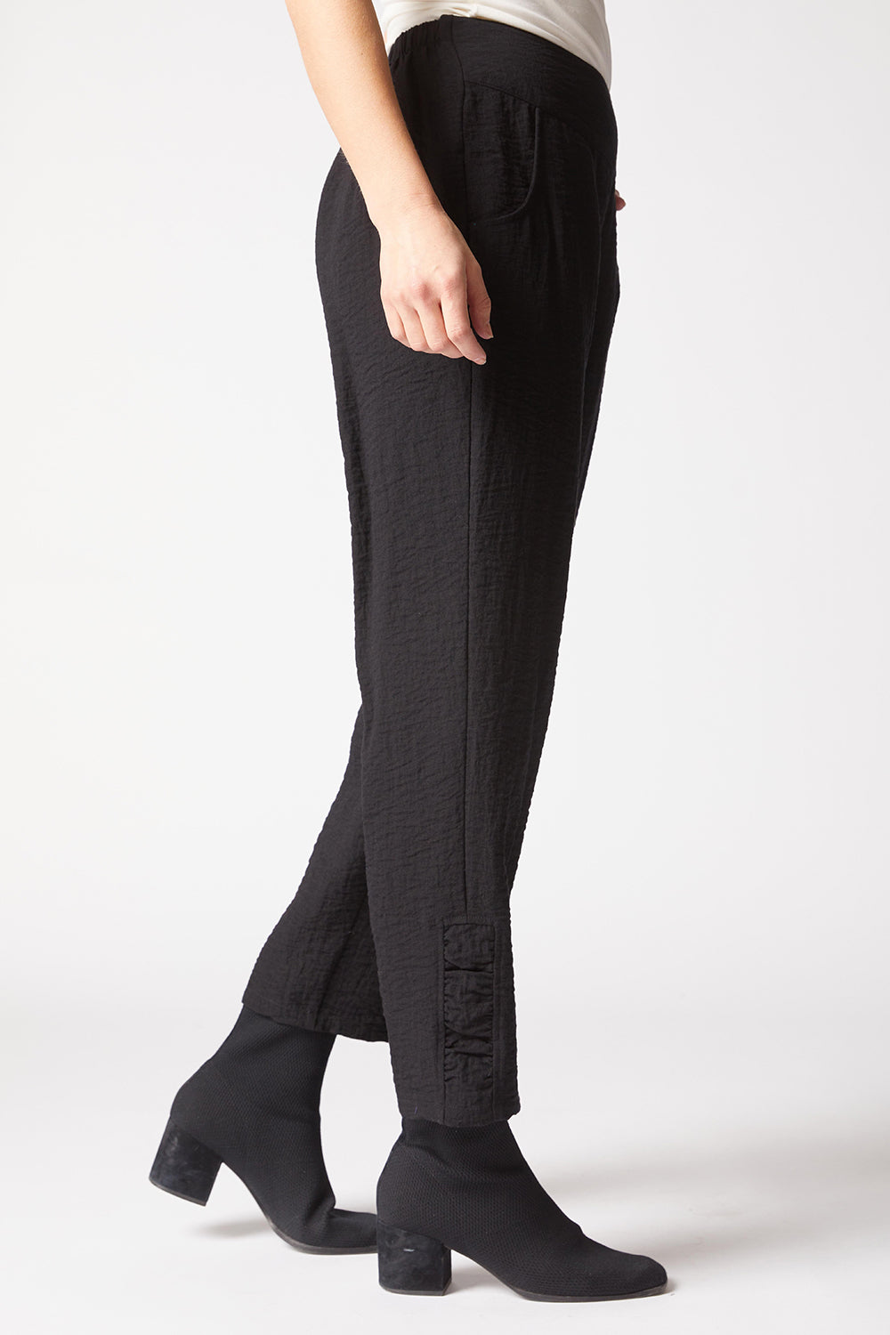Habitat Pull On Ankle Pant Style- H30670F5