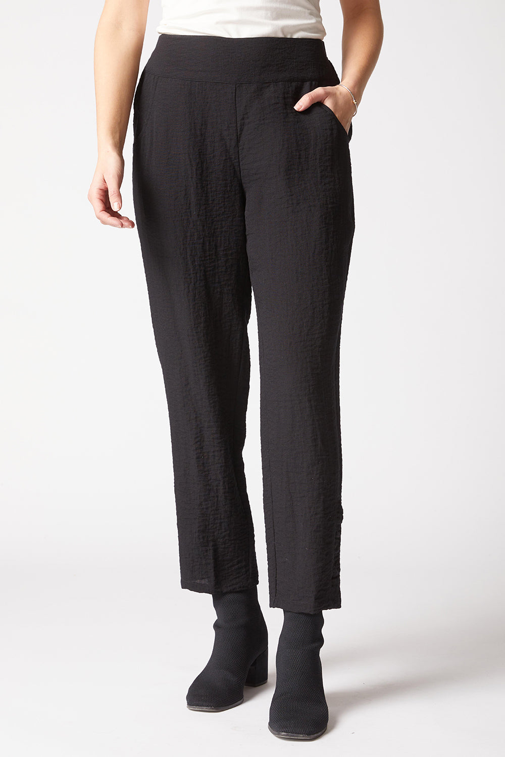 Habitat Pull On Ankle Pant Style- H30670F5