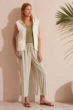 Load image into Gallery viewer, Tribal Flowy Pants - Style 77040
