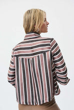 Load image into Gallery viewer, Joseph Ribkoff Jacket - Style 231243
