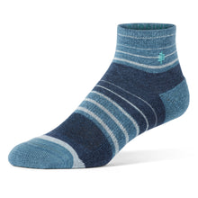 Load image into Gallery viewer, Royal Robbins Treetech Quarter Pattern Sock - Style Y591026
