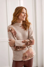 Load image into Gallery viewer, Tribal Sweater - Style 15420
