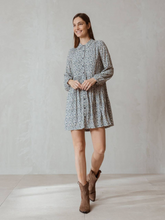 Load image into Gallery viewer, Indi &amp; Cold Dress - Style VI22AD225
